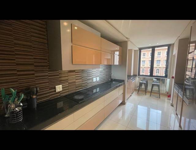 2 BEDROOM APARTMENT FOR SALE IN SANDTON CENTRAL